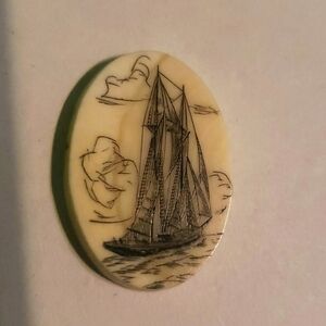 Lovely VTG Scrimshaw